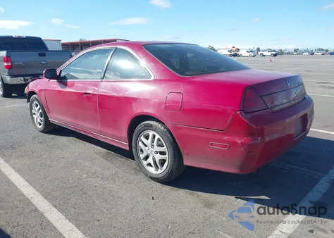 2001 Honda Accord 3.0 Ex z USA, uszkodzony, nr VIN 1HGCG22531A017823